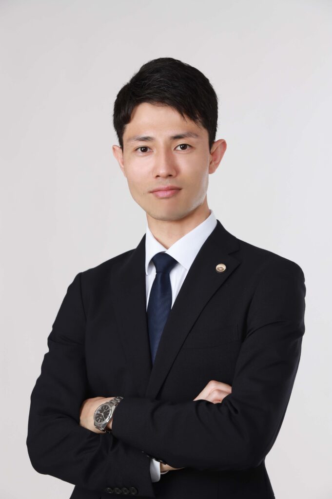 弁護士　小川弘義